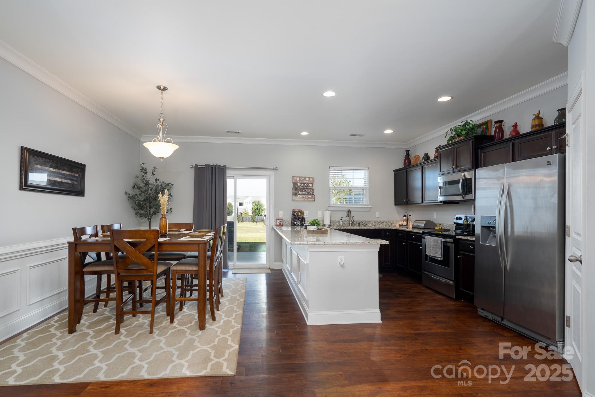 287 Halton Crossing Drive SW — Concord