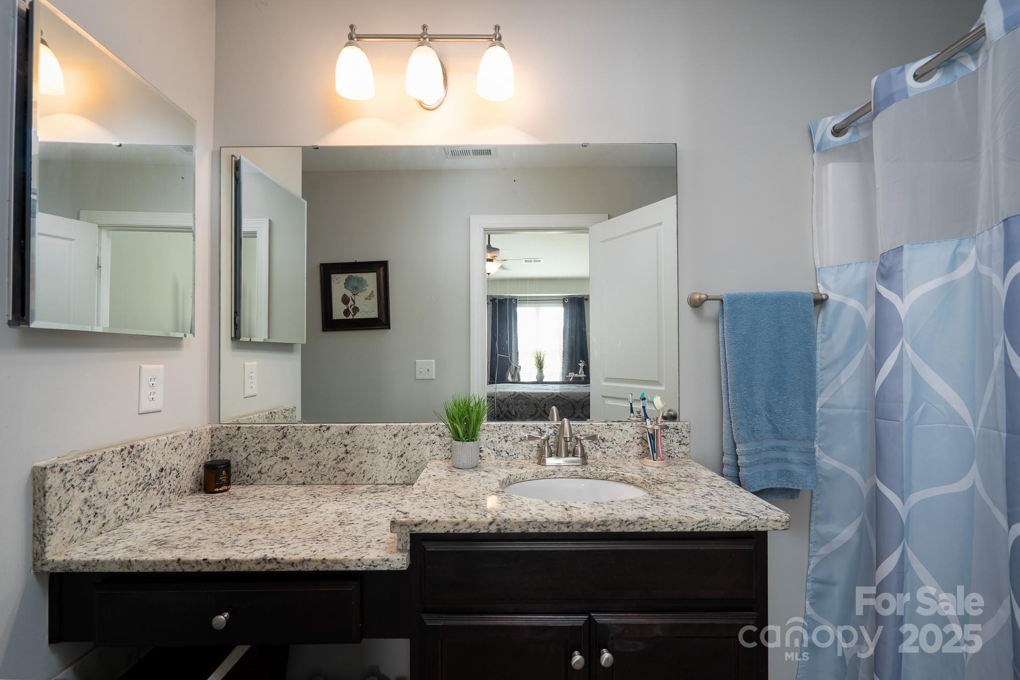 287 Halton Crossing Drive SW — Concord
