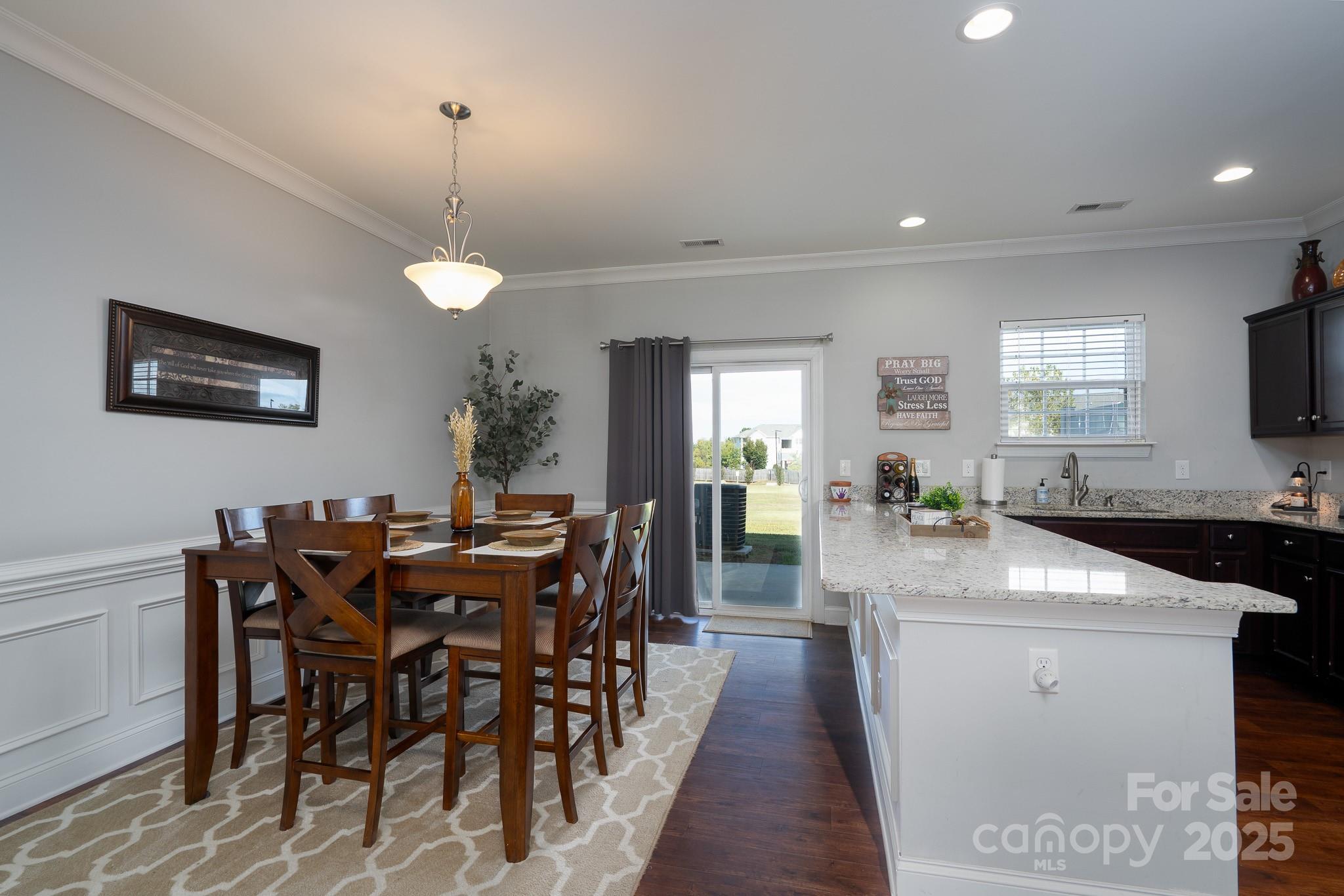 287 Halton Crossing Drive SW — Concord