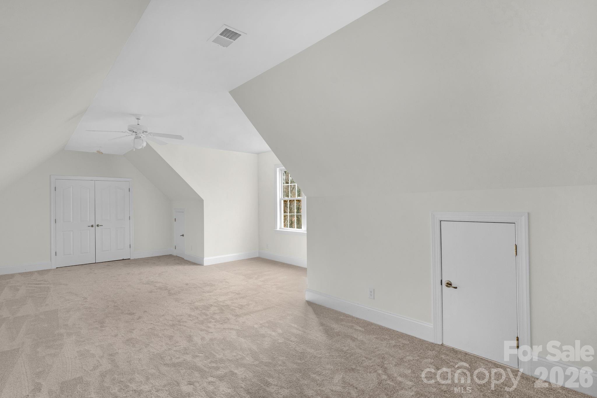 1300 Longleaf Court — Matthews