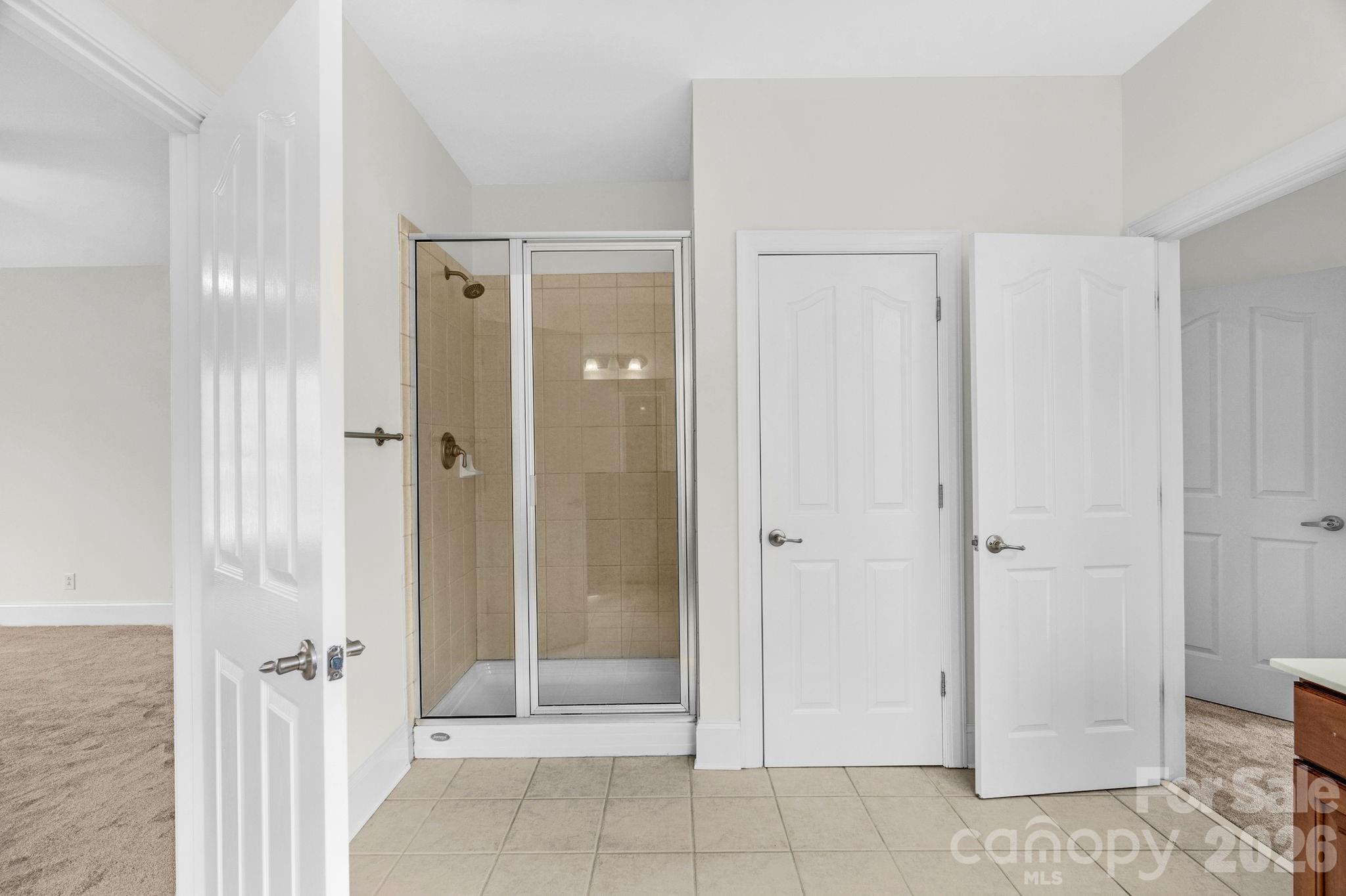 1300 Longleaf Court — Matthews