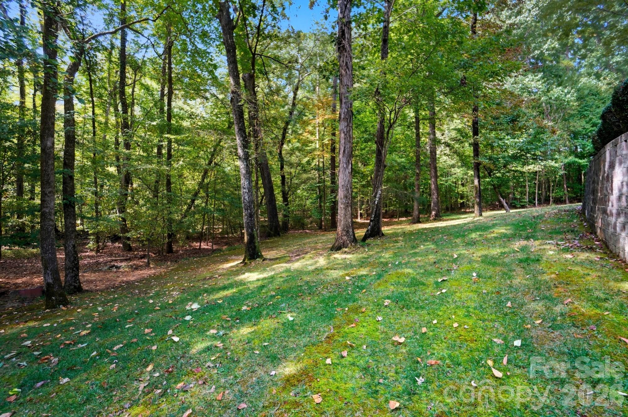 1300 Longleaf Court — Matthews