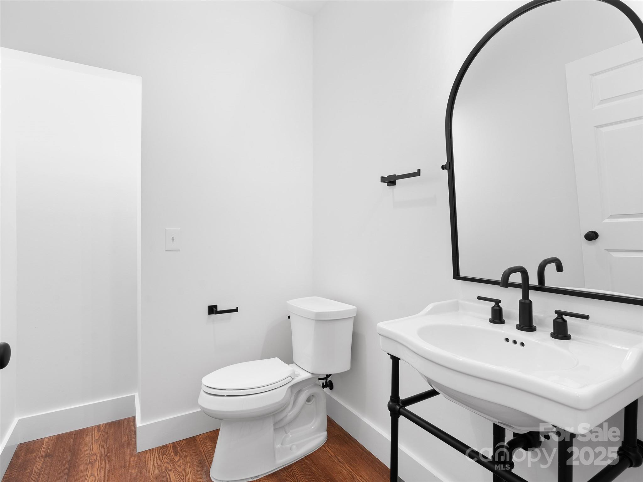 15 Riemar Lane — Waynesville