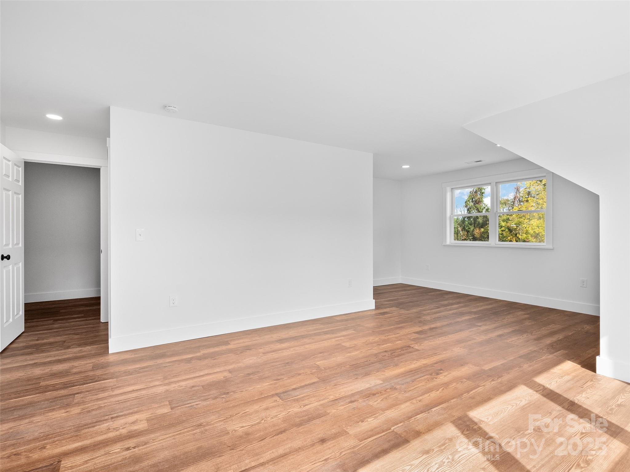 15 Riemar Lane — Waynesville