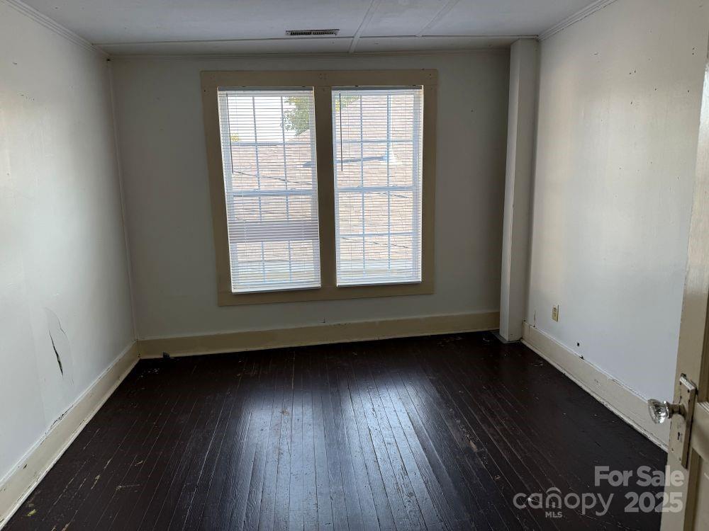817 JACKSON Street S — Salisbury