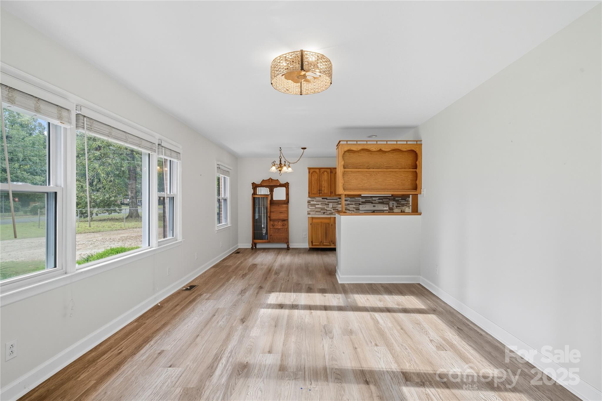 2101 Shady Lane — Monroe