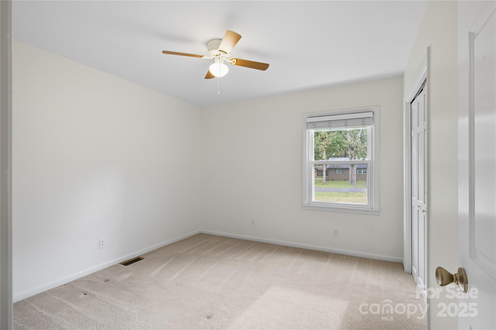 2101 Shady Lane — Monroe