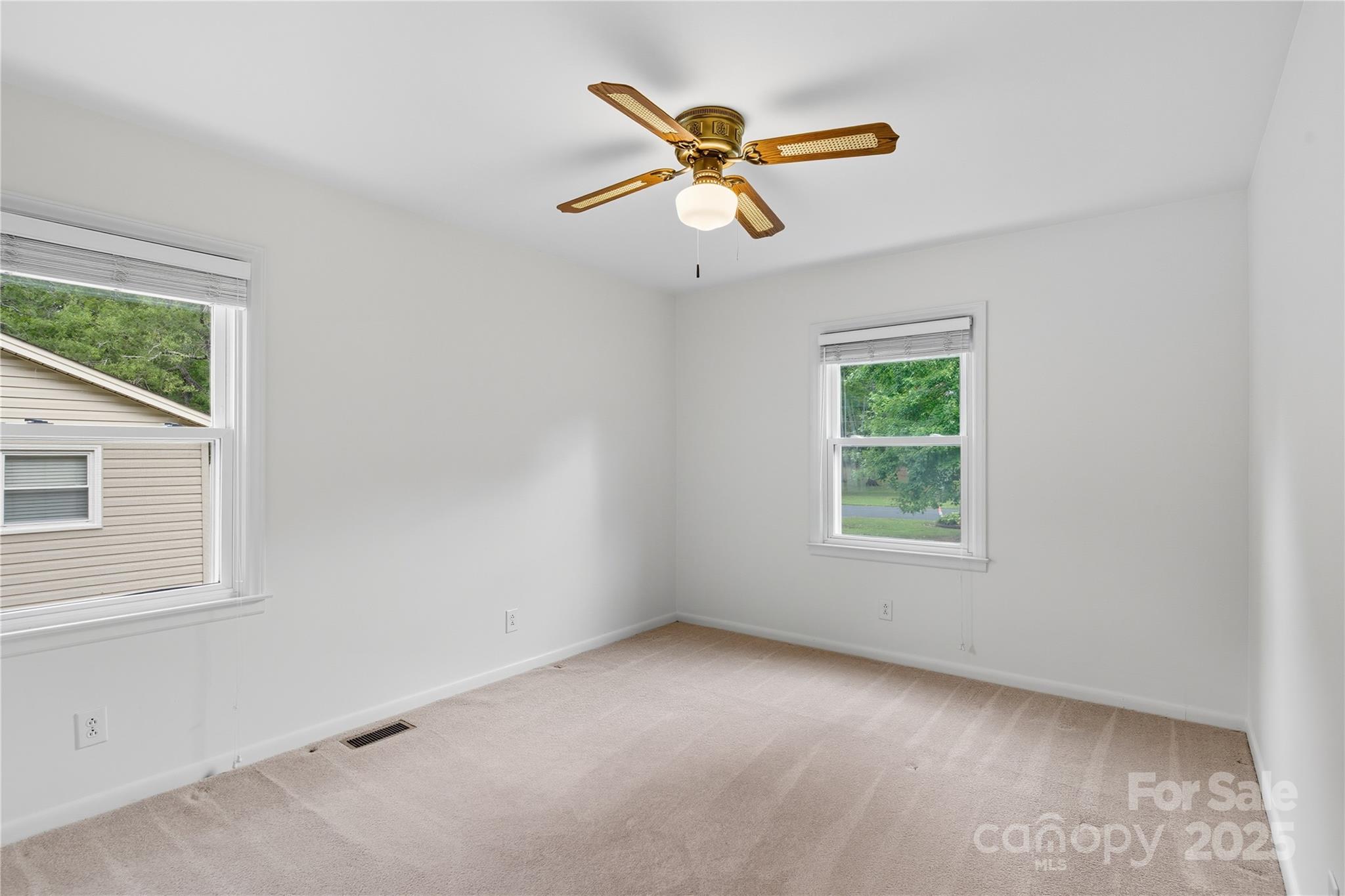 2101 Shady Lane — Monroe