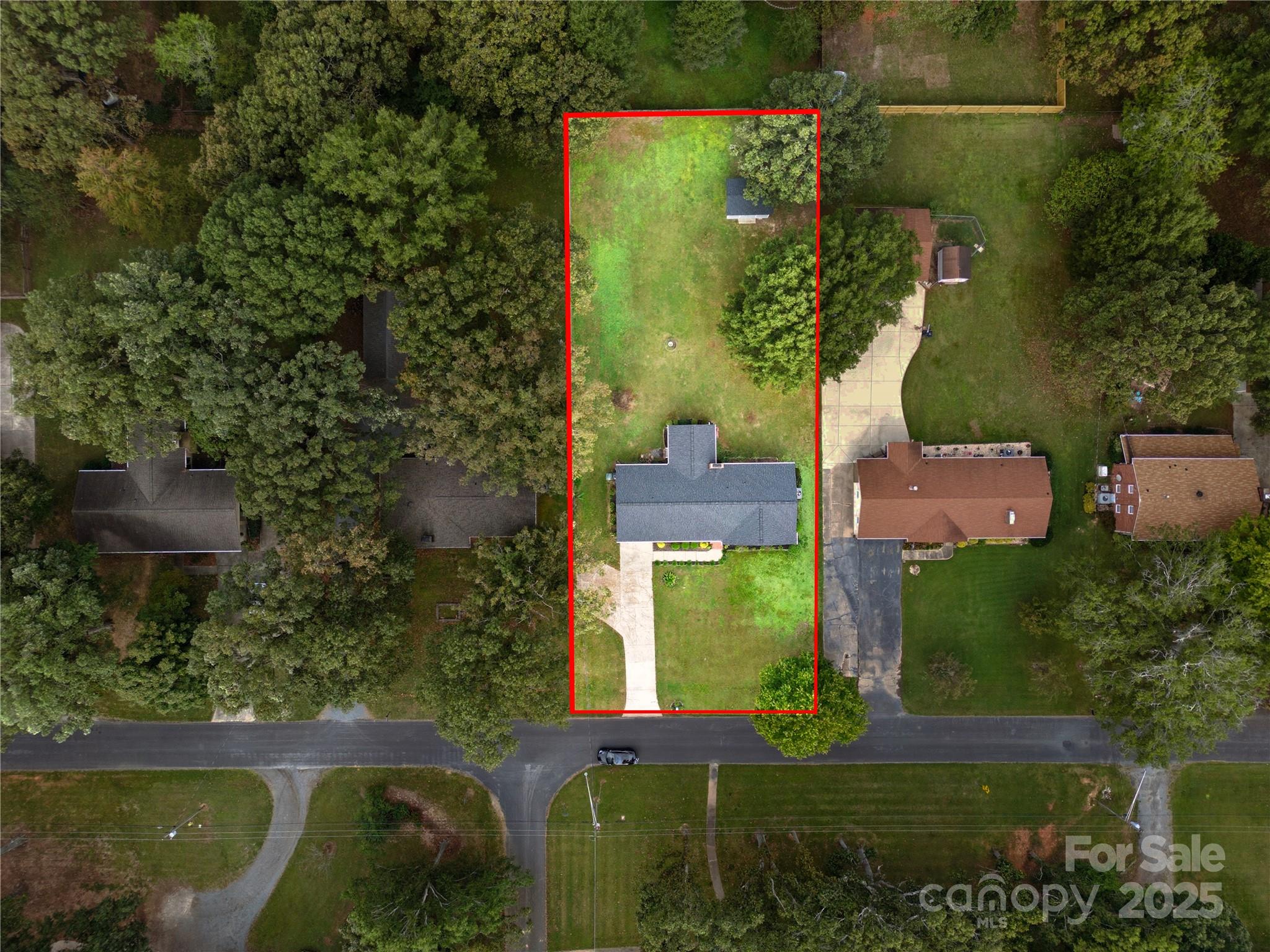 2101 Shady Lane — Monroe