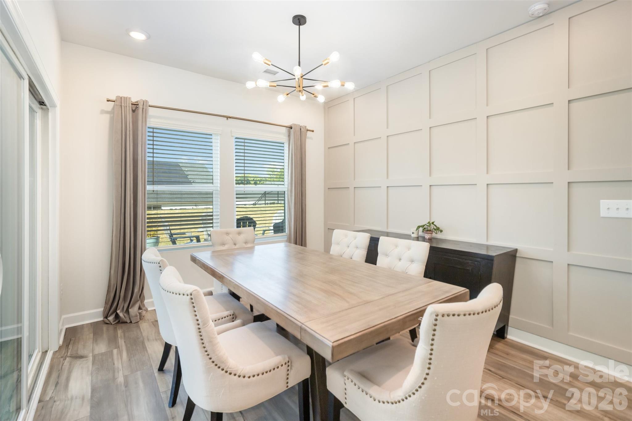 4424 Bright Road — Charlotte