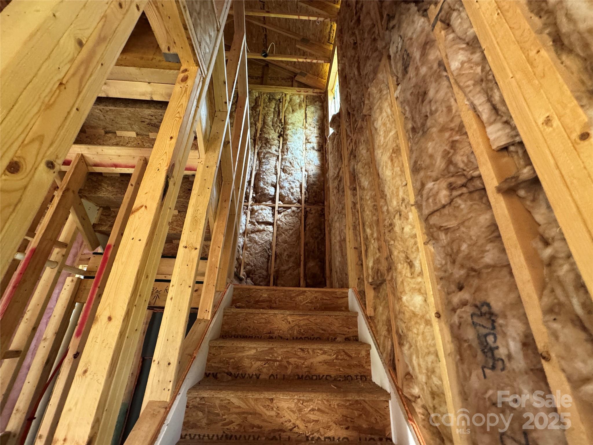 1074 Lyndsey Brook Court — Lincolnton