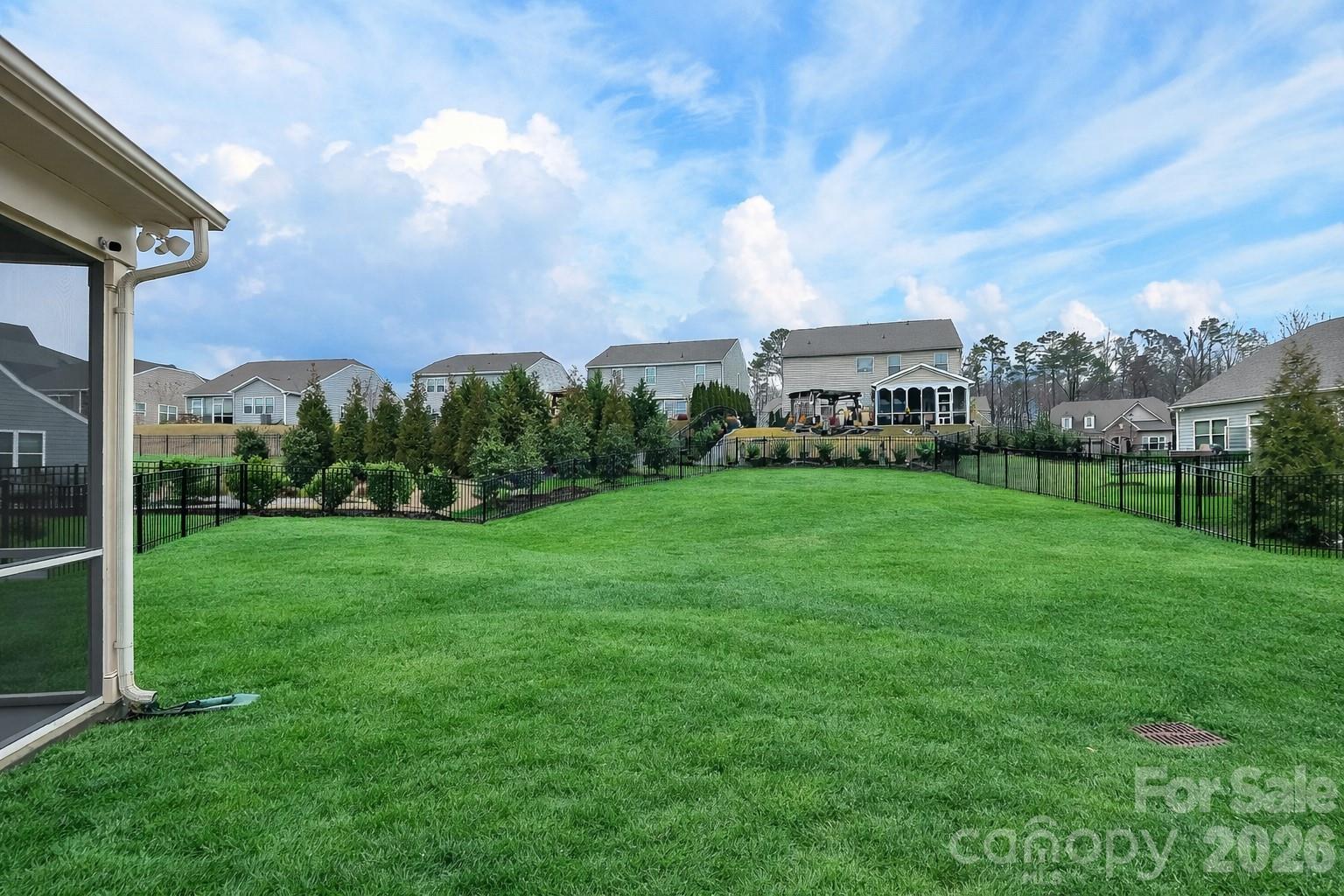 2002 Trindle Vine Lane — Waxhaw
