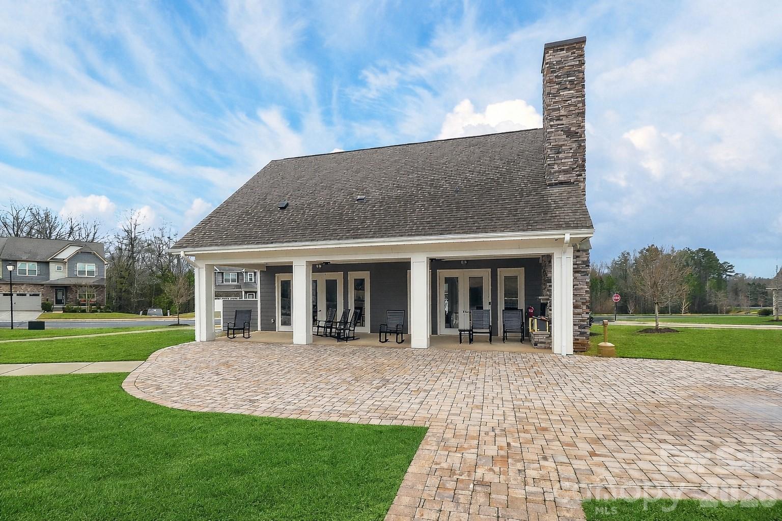 2002 Trindle Vine Lane — Waxhaw