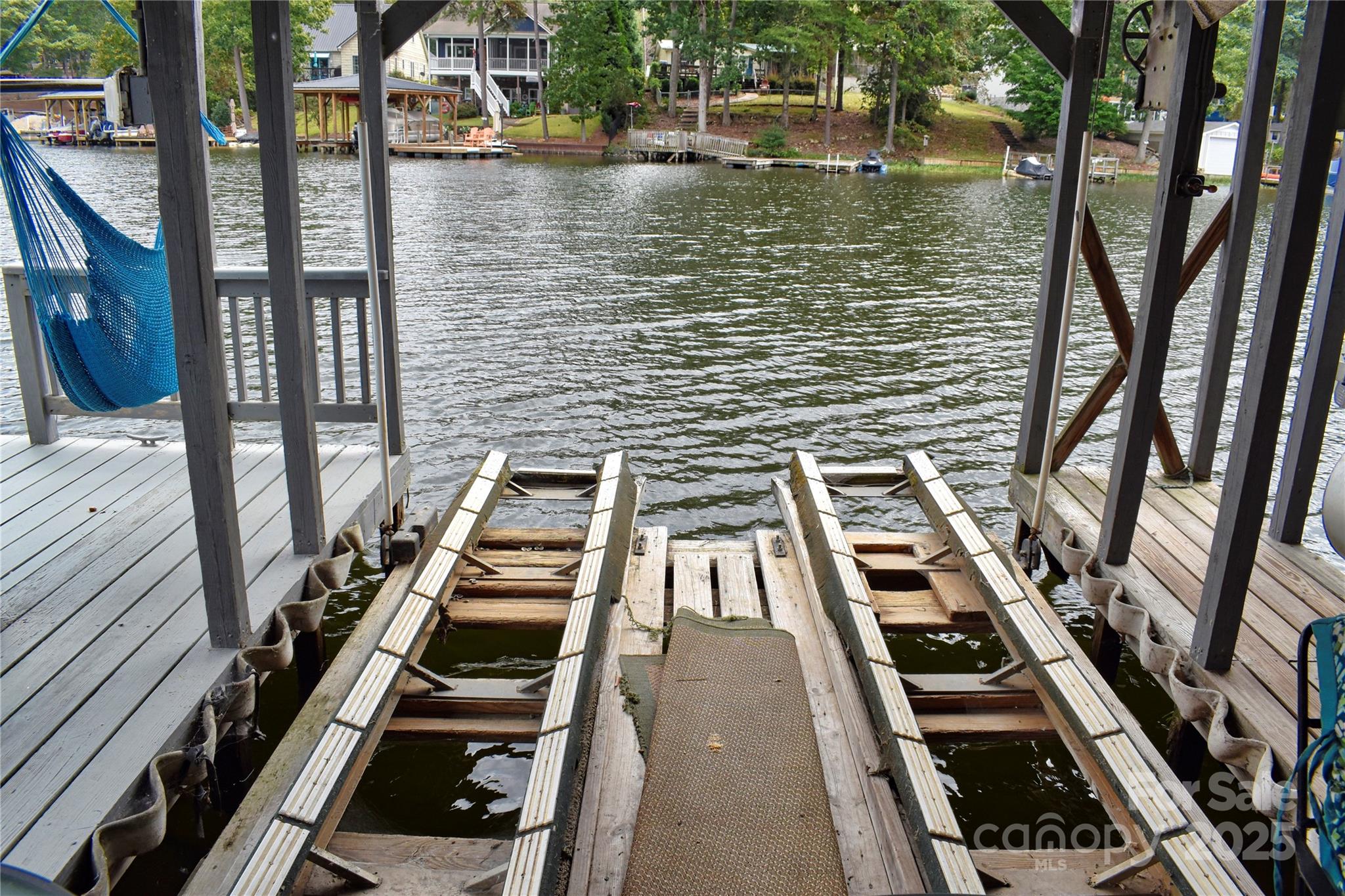 117 Sunrise Point — Badin Lake