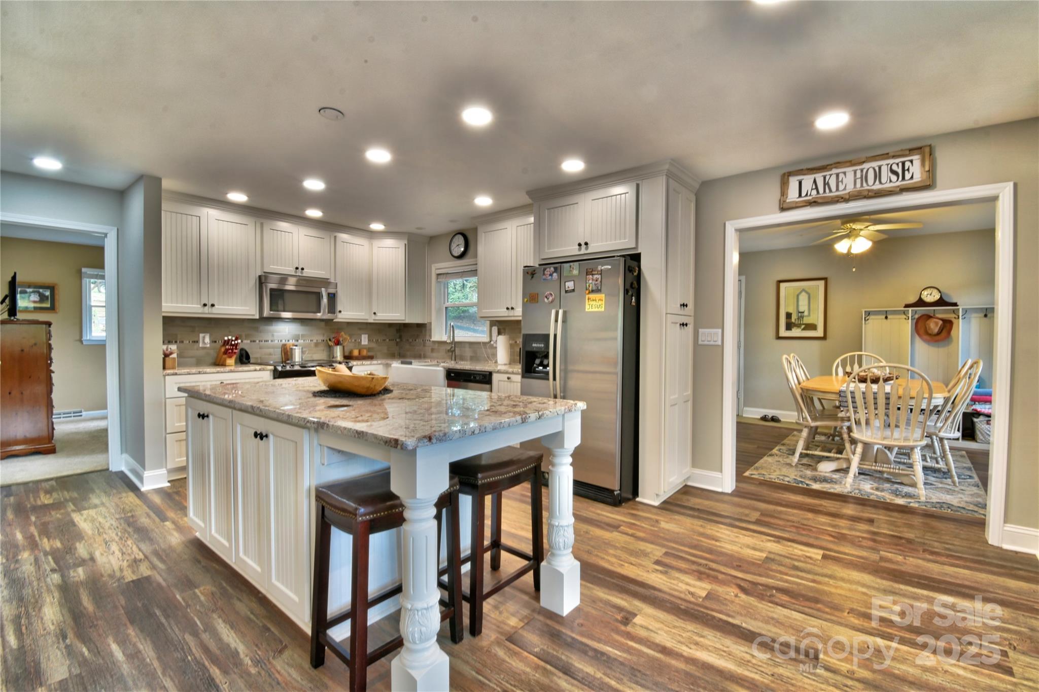 117 Sunrise Point — Badin Lake