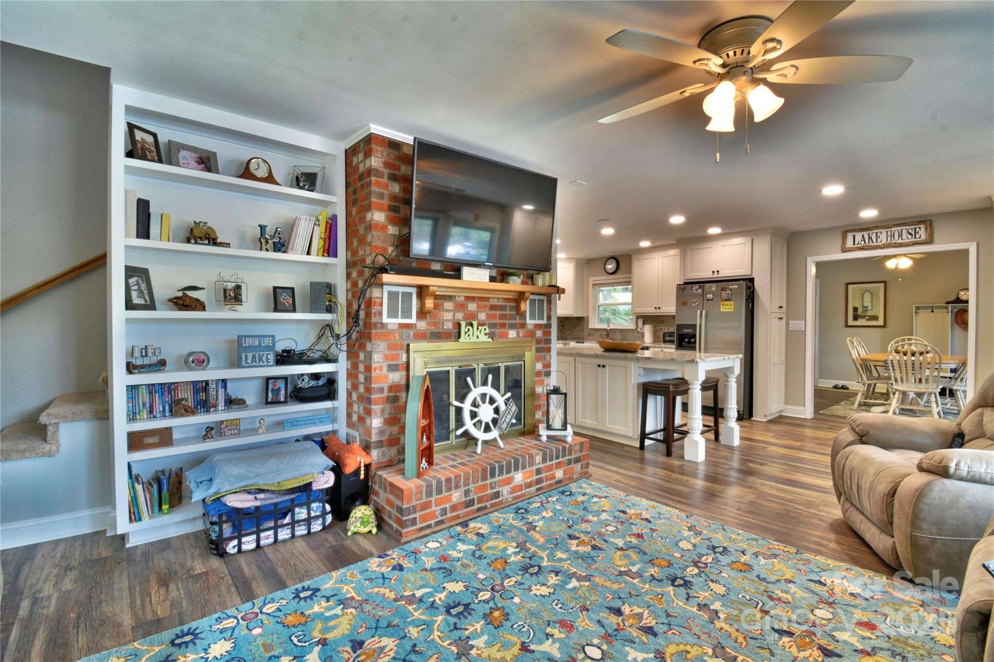 117 Sunrise Point — Badin Lake