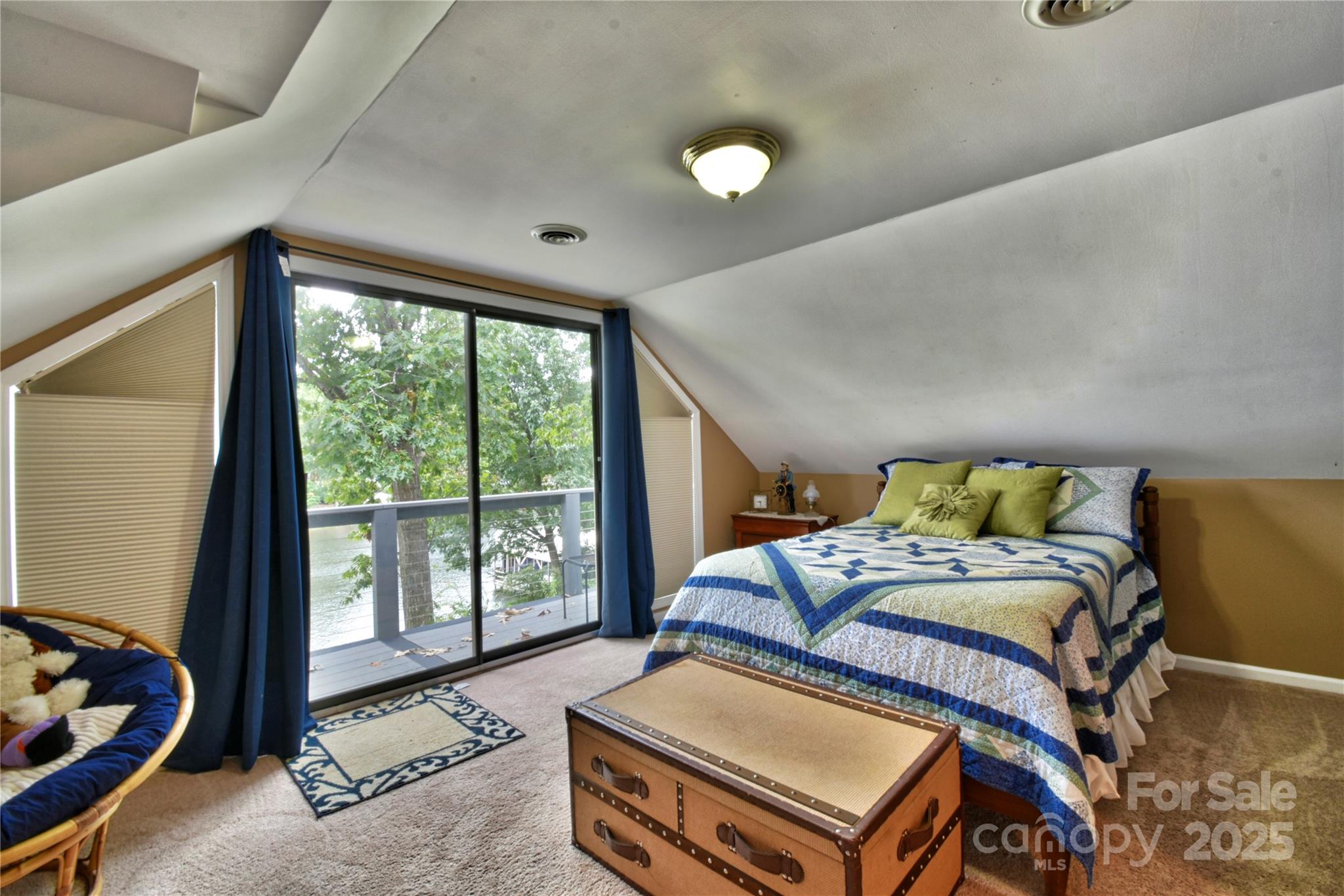 117 Sunrise Point — Badin Lake