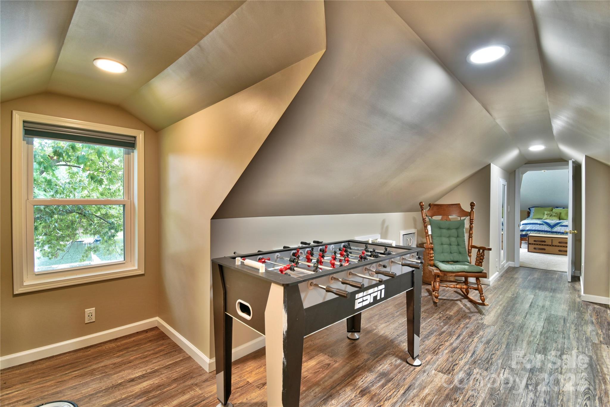 117 Sunrise Point — Badin Lake
