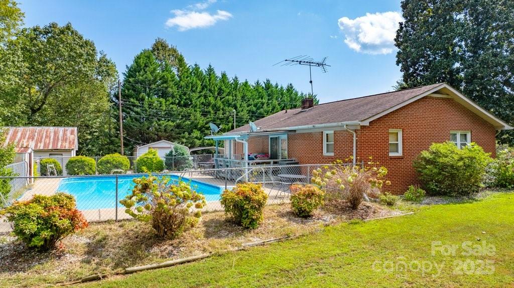 489 Ned Mcgimsey Road — Nebo