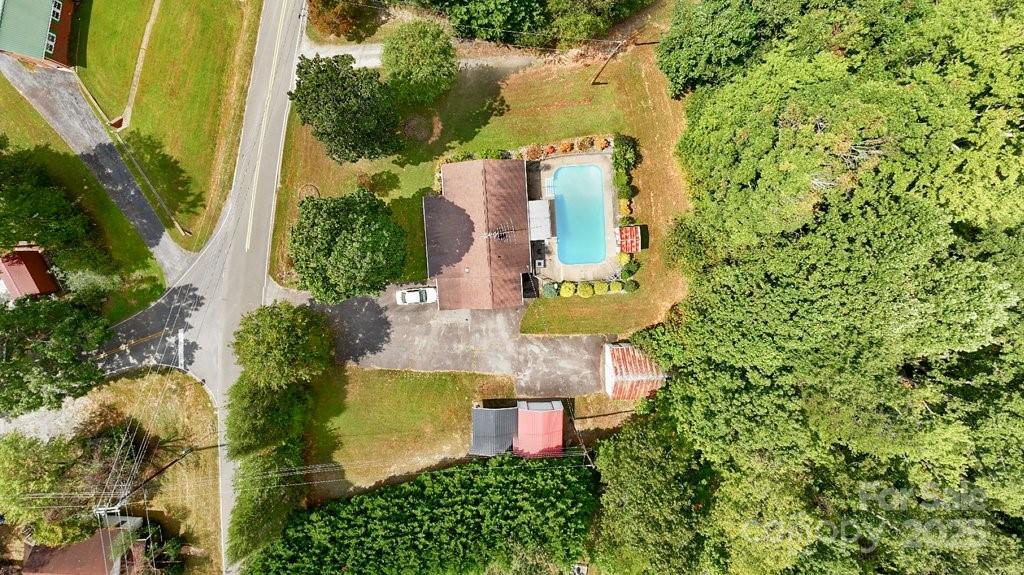 489 Ned Mcgimsey Road — Nebo