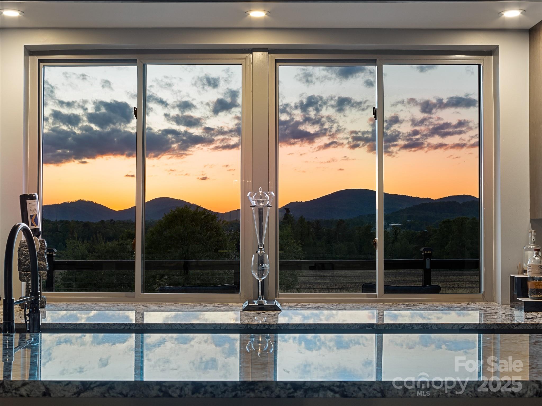 639 Byers Cove Road — Hendersonville