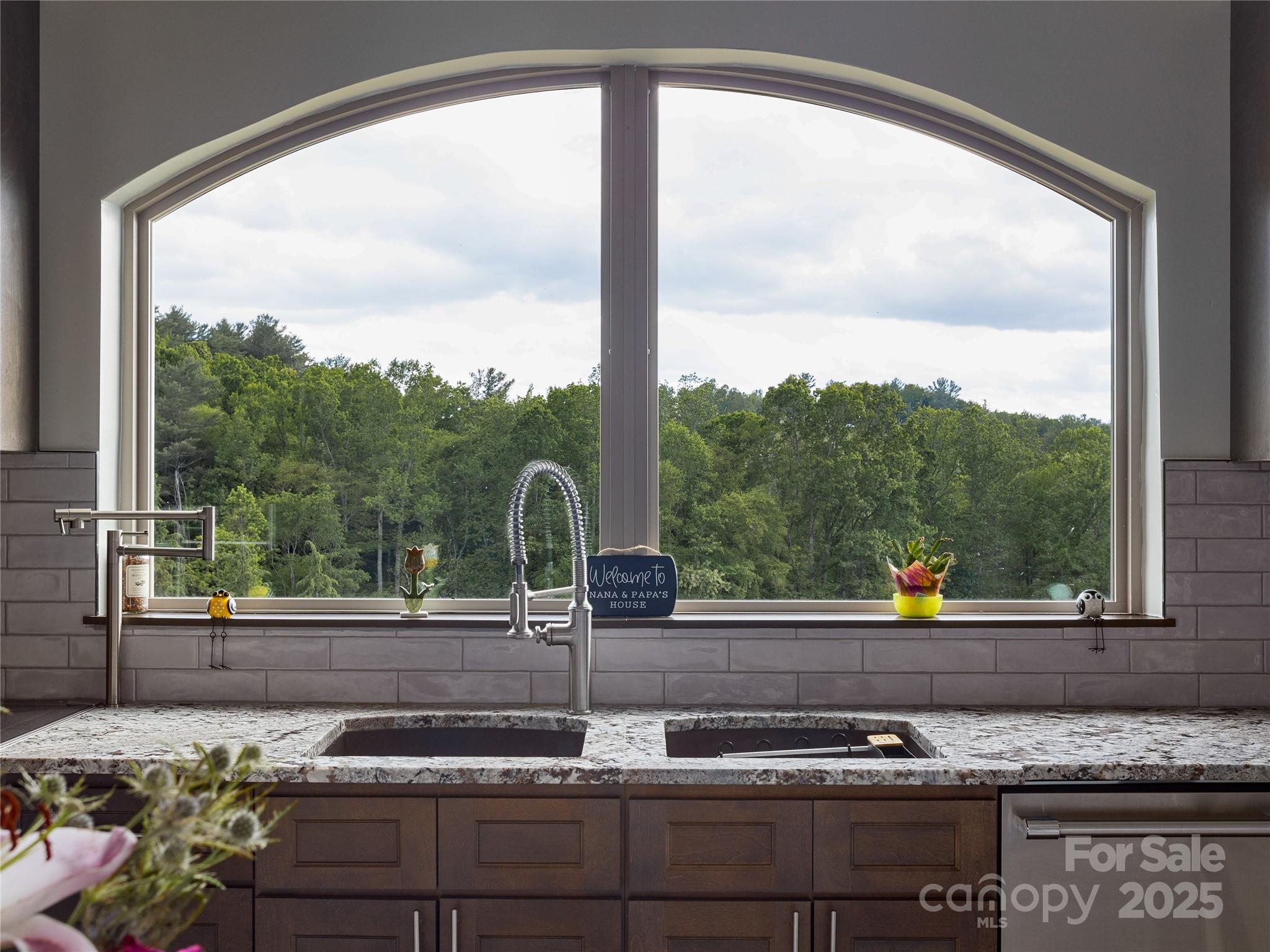 639 Byers Cove Road — Hendersonville