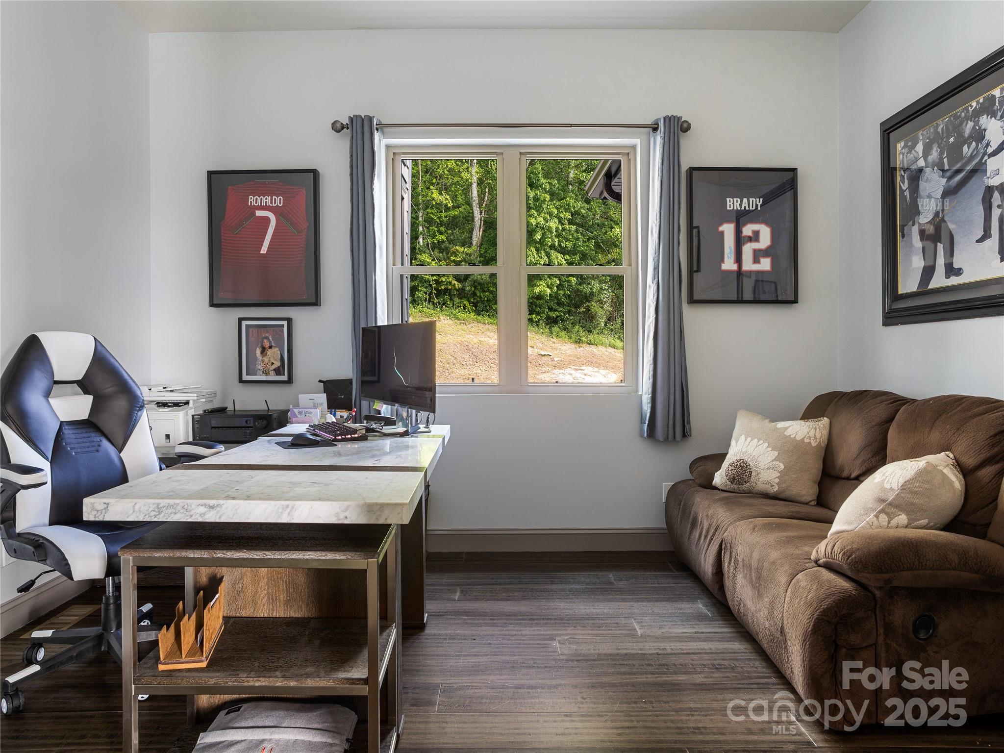 639 Byers Cove Road — Hendersonville