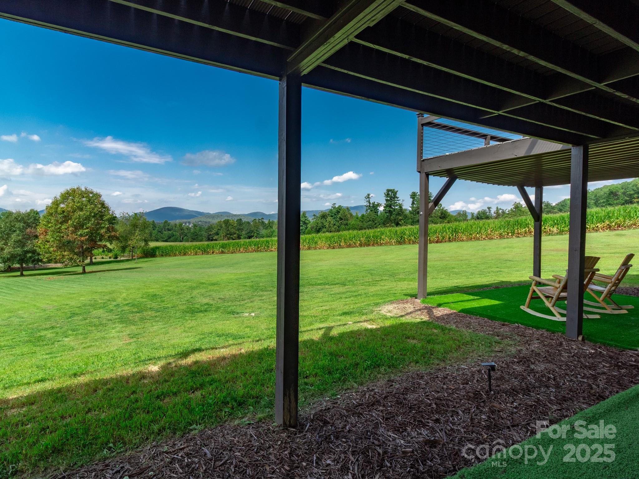 639 Byers Cove Road — Hendersonville