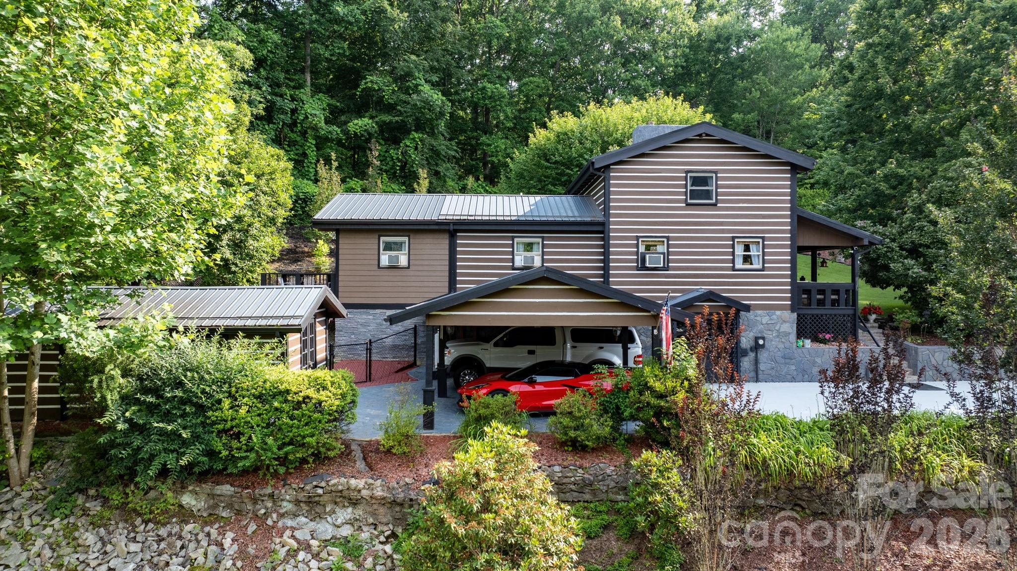 61 Honeycutt Lane — Nebo