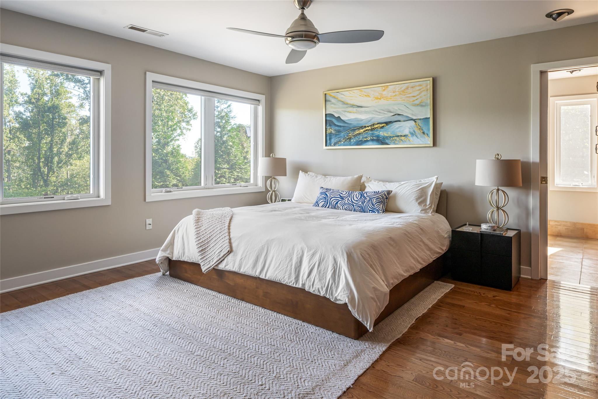 79 Horizon Hill Road — Asheville