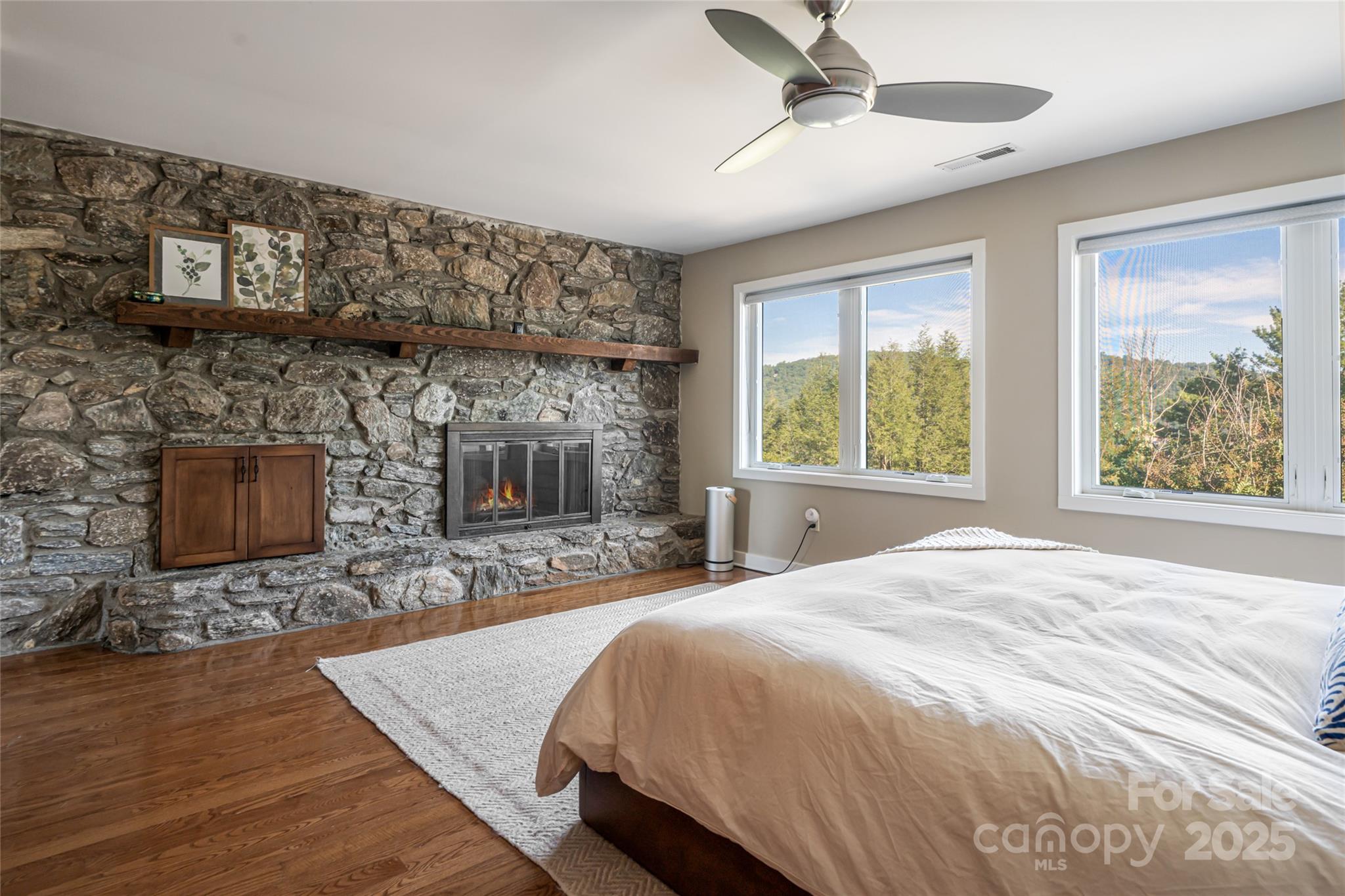 79 Horizon Hill Road — Asheville