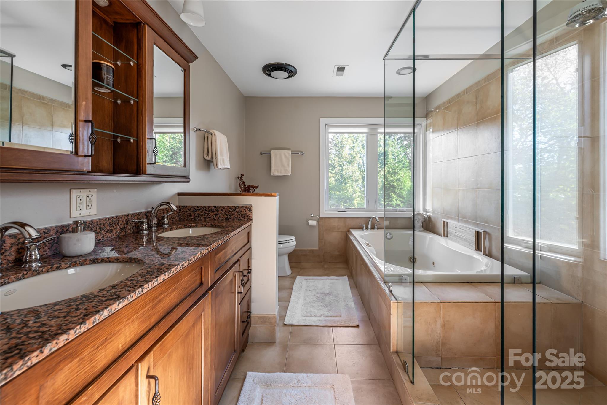 79 Horizon Hill Road — Asheville