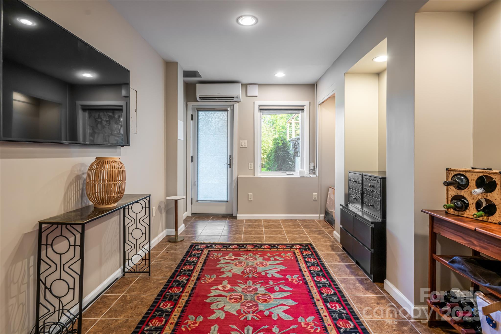 79 Horizon Hill Road — Asheville