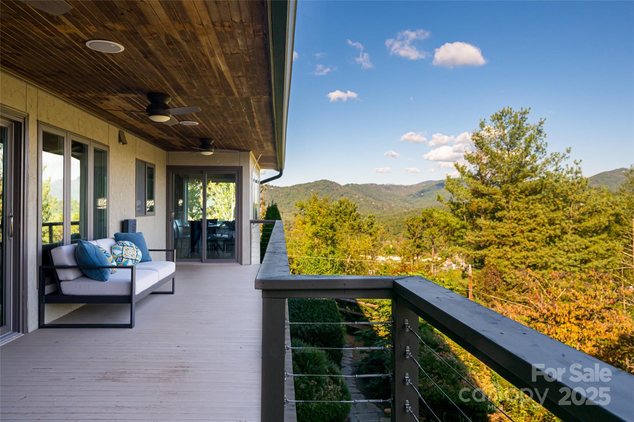 79 Horizon Hill Road — Asheville