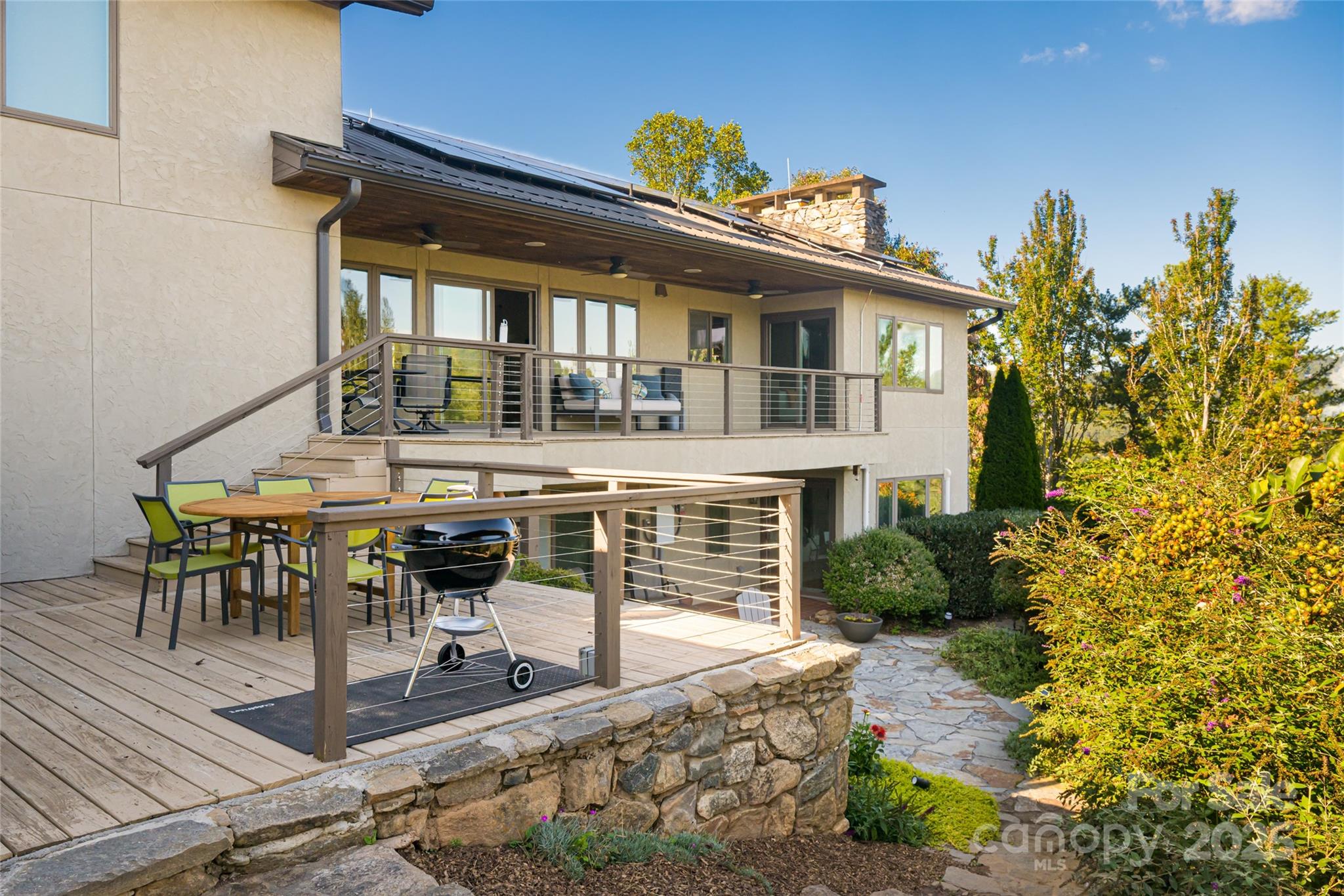 79 Horizon Hill Road — Asheville