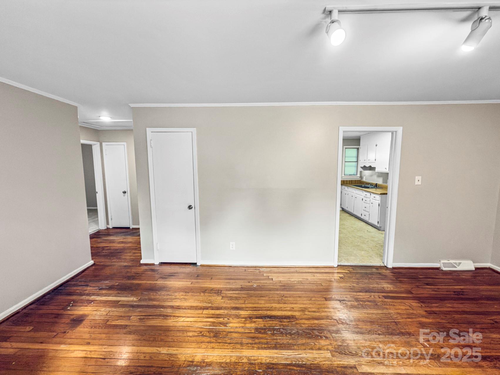 3014 Marlborough Road — Charlotte