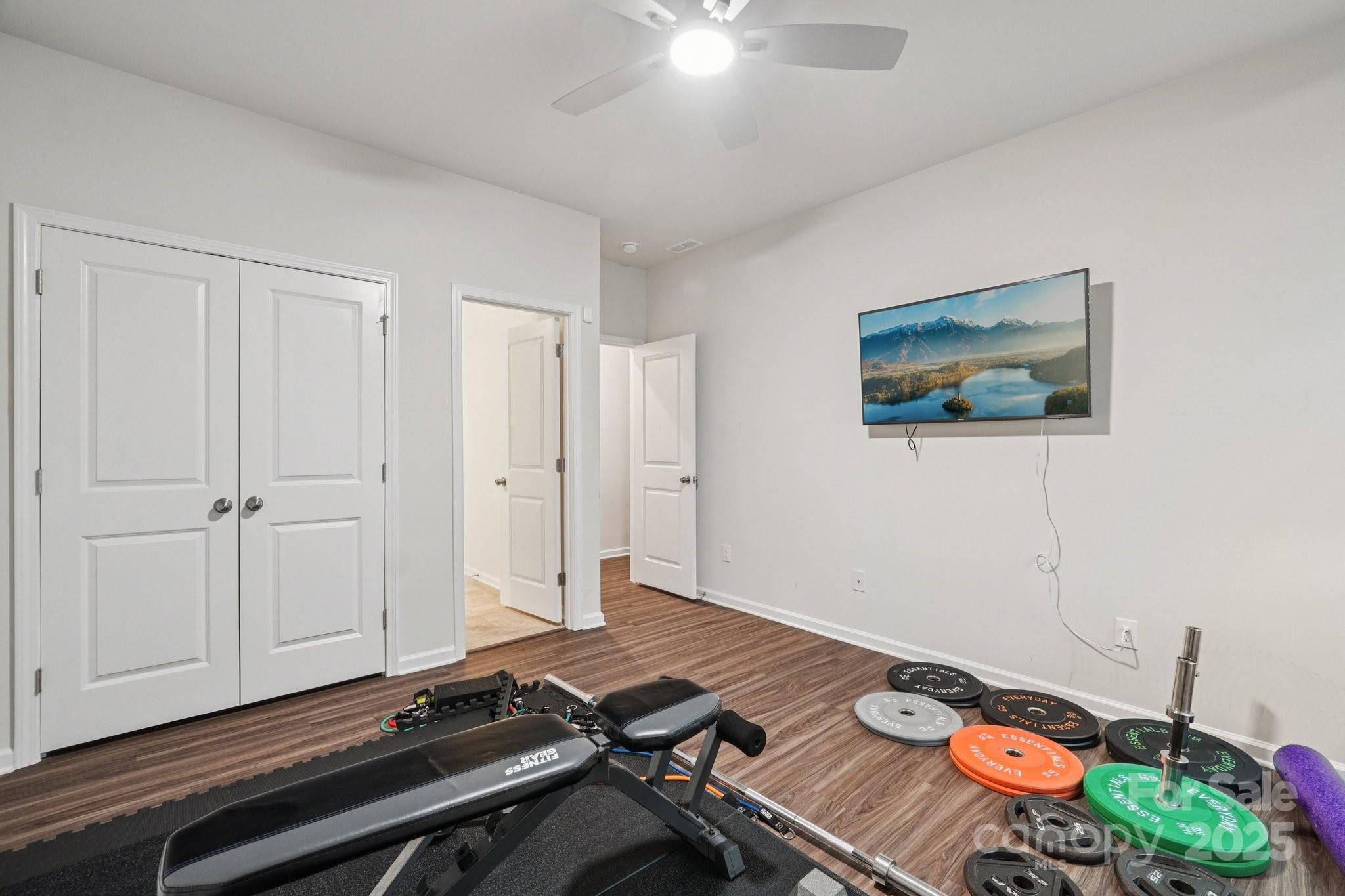 299 Hamptons Cove Road — Troutman