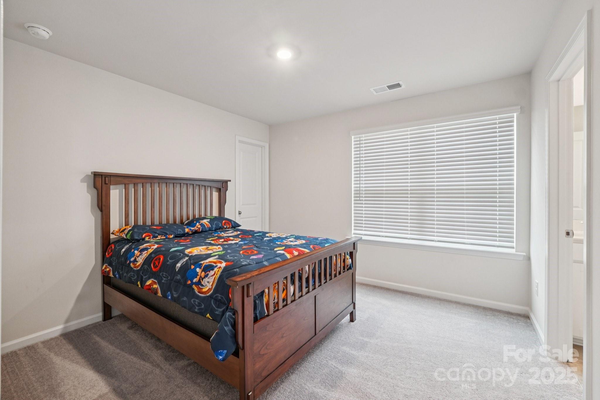 299 Hamptons Cove Road — Troutman