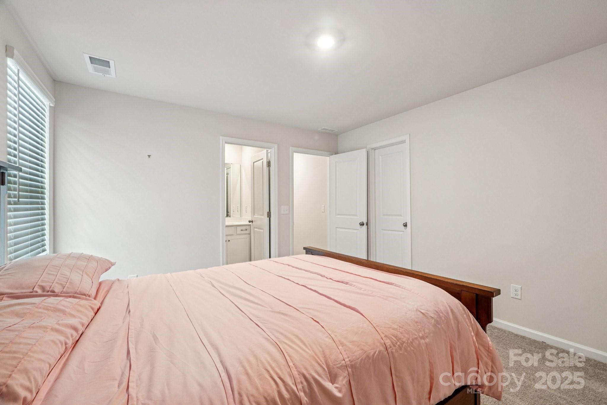 299 Hamptons Cove Road — Troutman