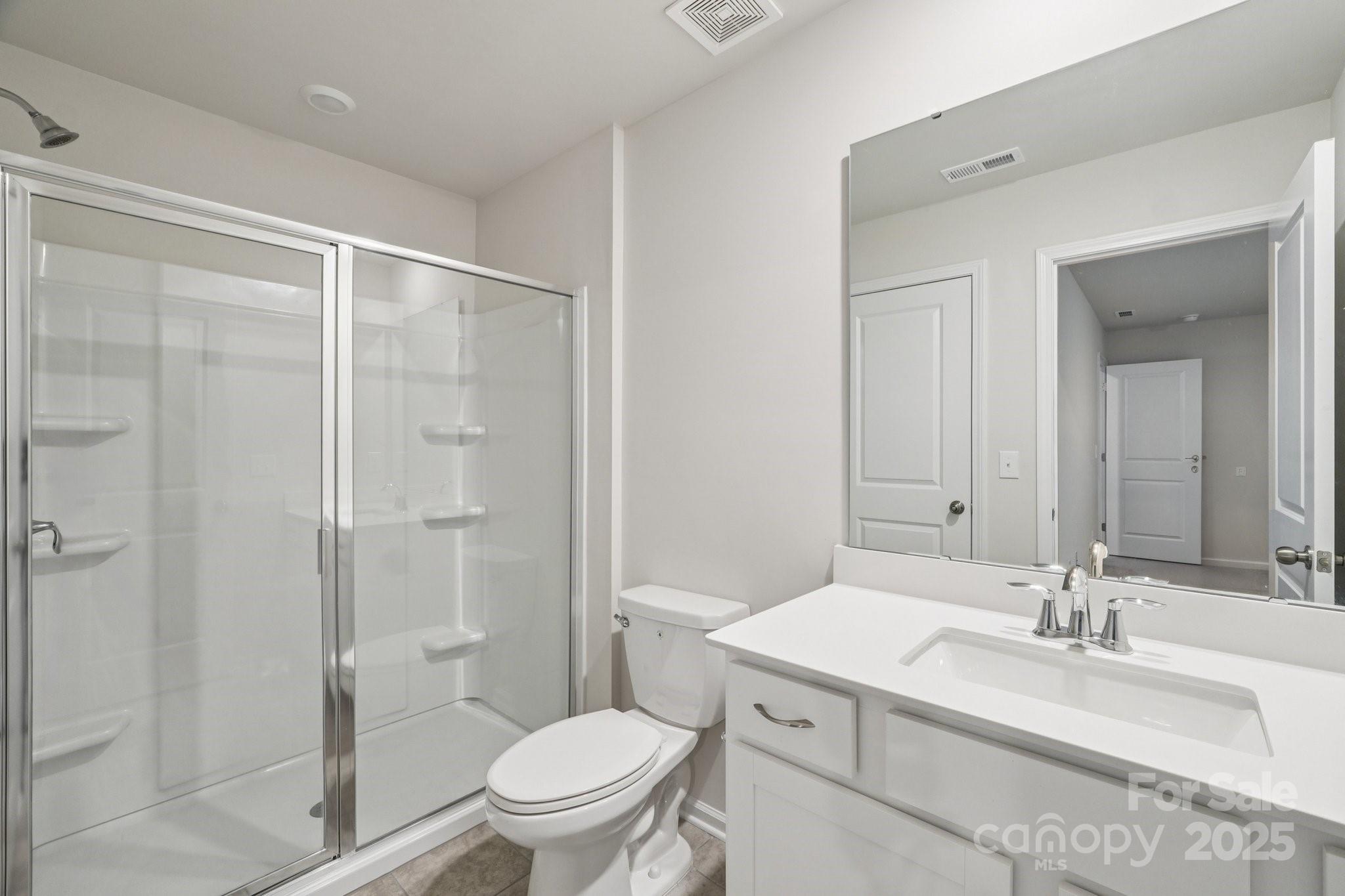 299 Hamptons Cove Road — Troutman