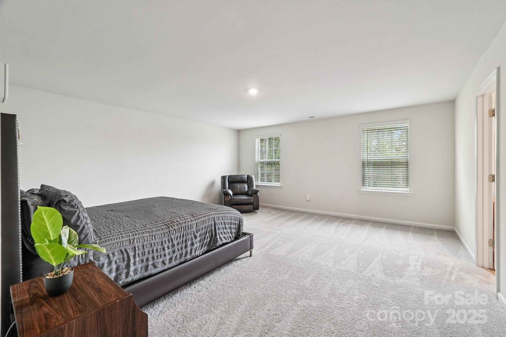 299 Hamptons Cove Road — Troutman