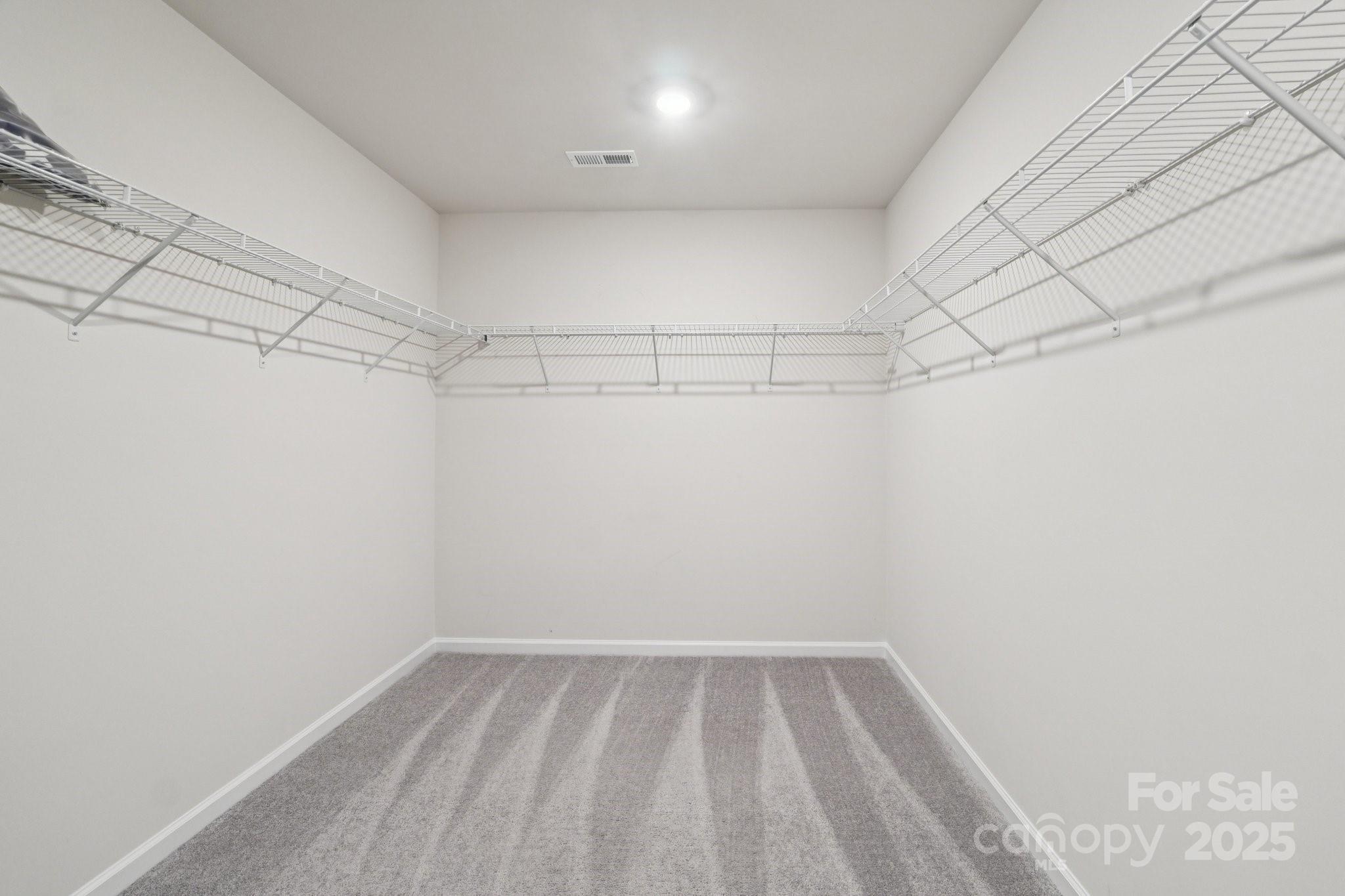 299 Hamptons Cove Road — Troutman