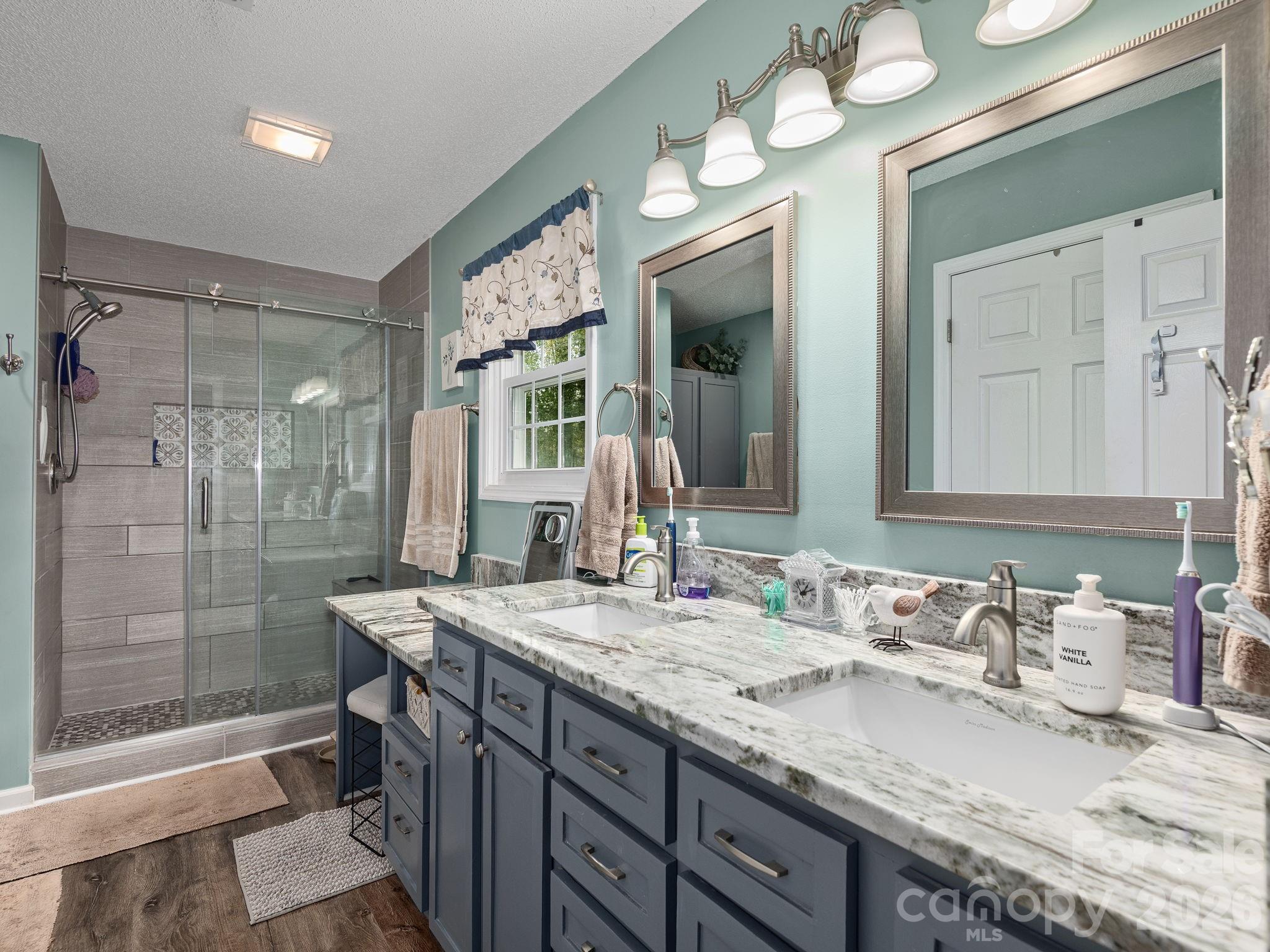 61 Blue Ridge Acres Road — Asheville