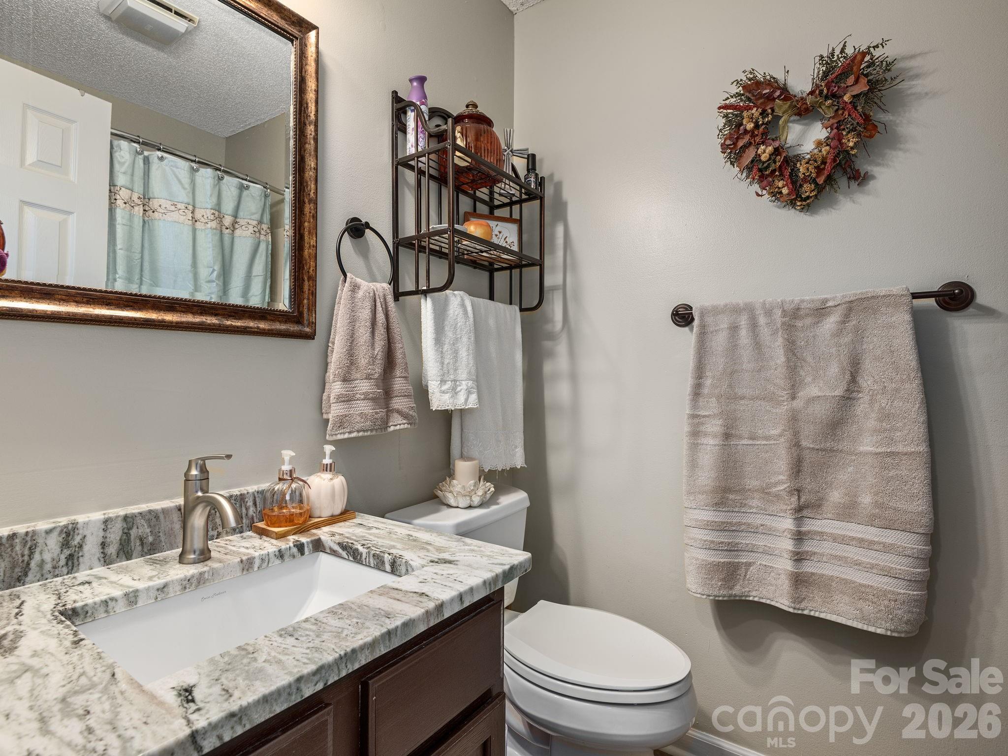 61 Blue Ridge Acres Road — Asheville