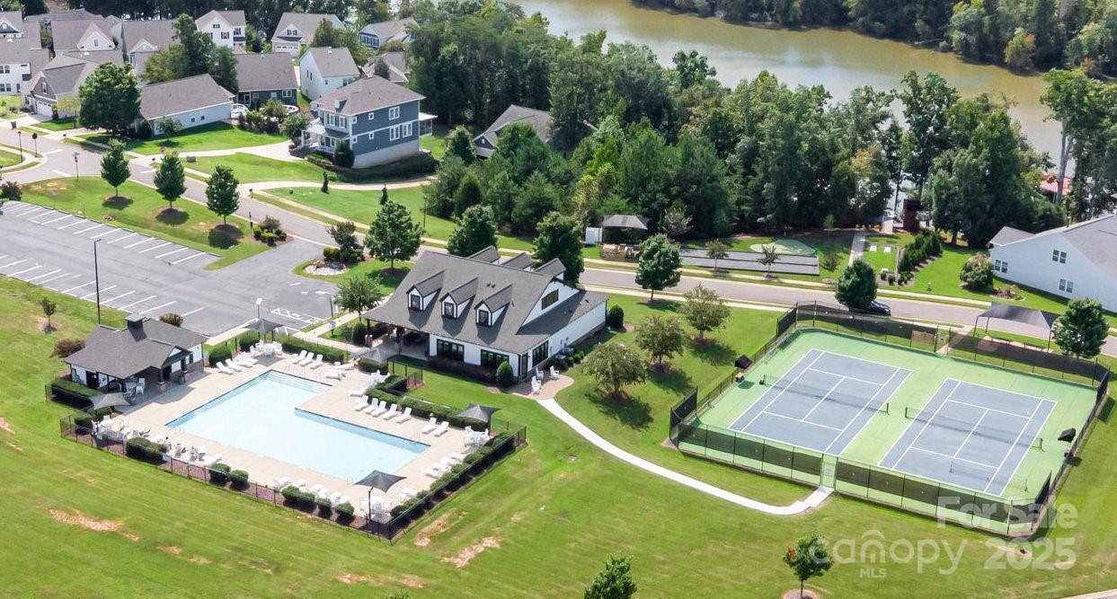 50113 Robins Nest Lane — Lancaster