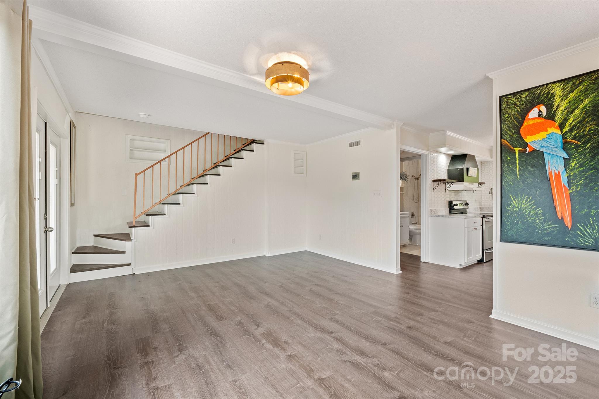 801 N Grove Street — Lincolnton