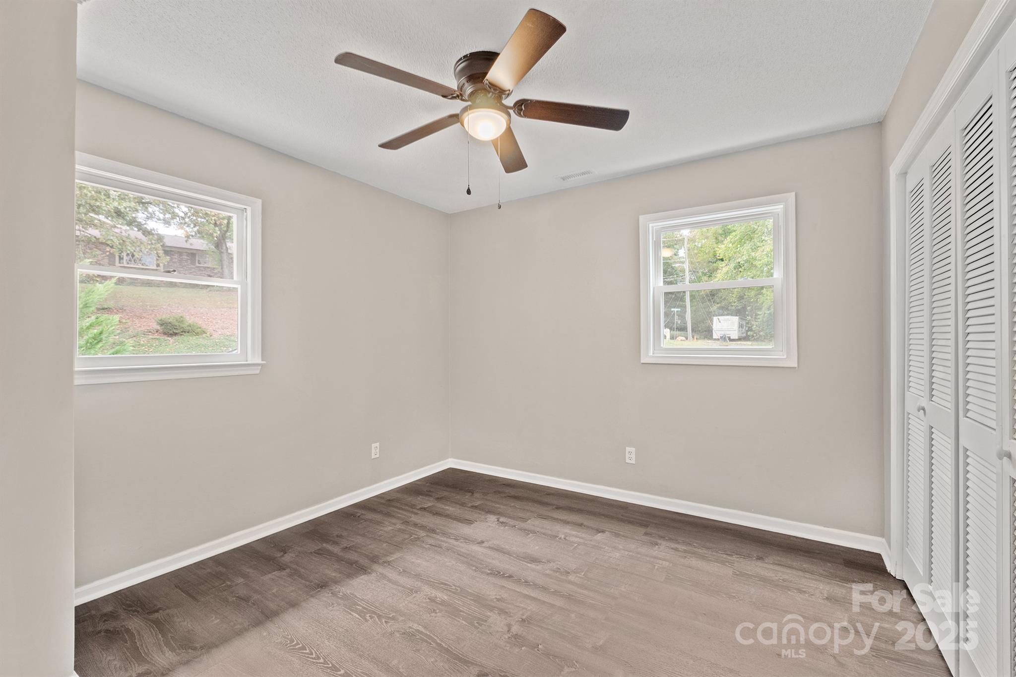 801 N Grove Street — Lincolnton