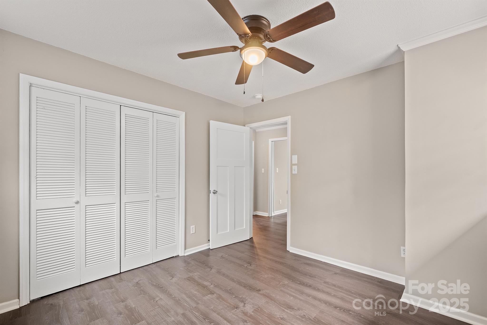 801 N Grove Street — Lincolnton