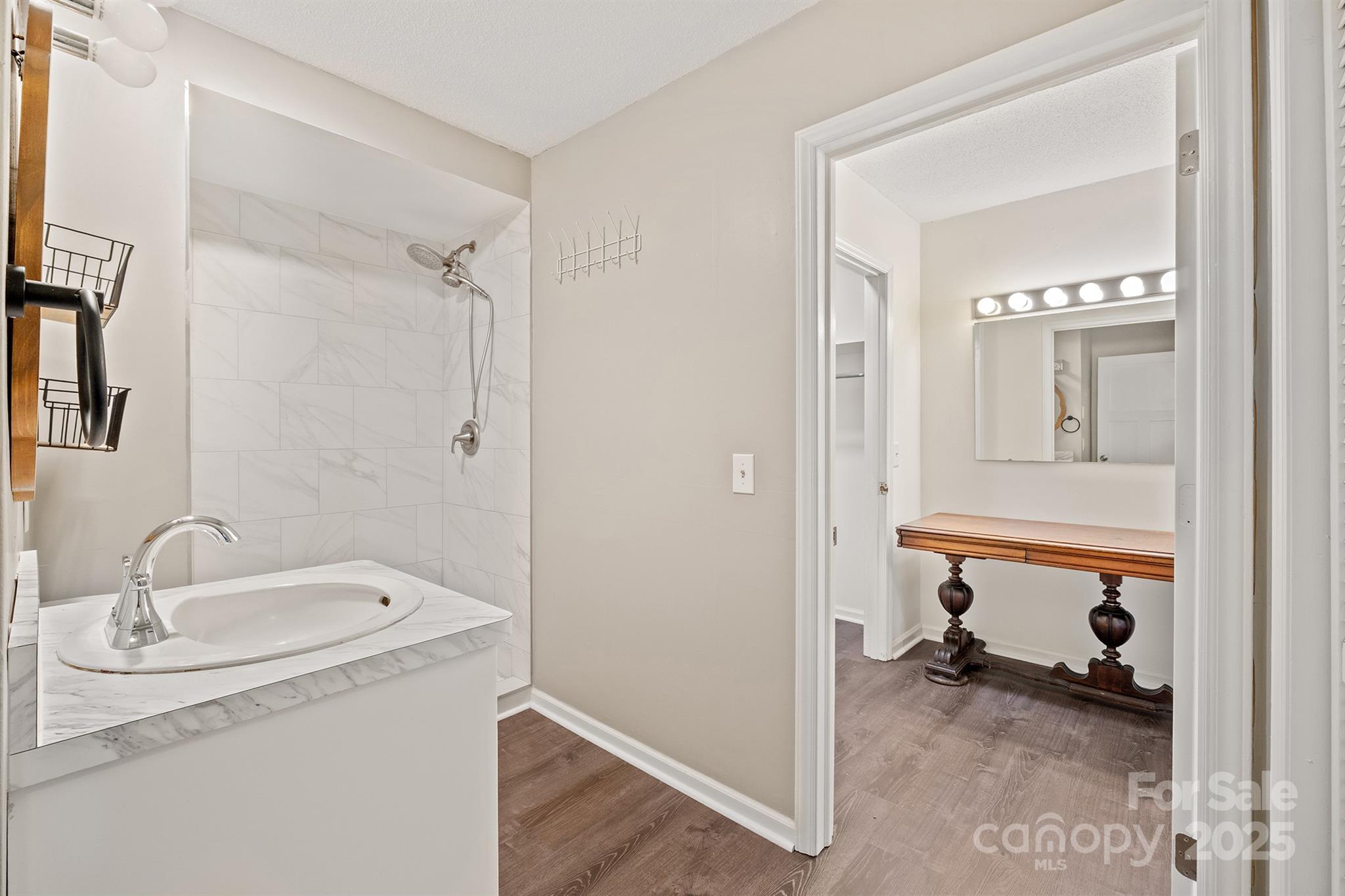 801 N Grove Street — Lincolnton