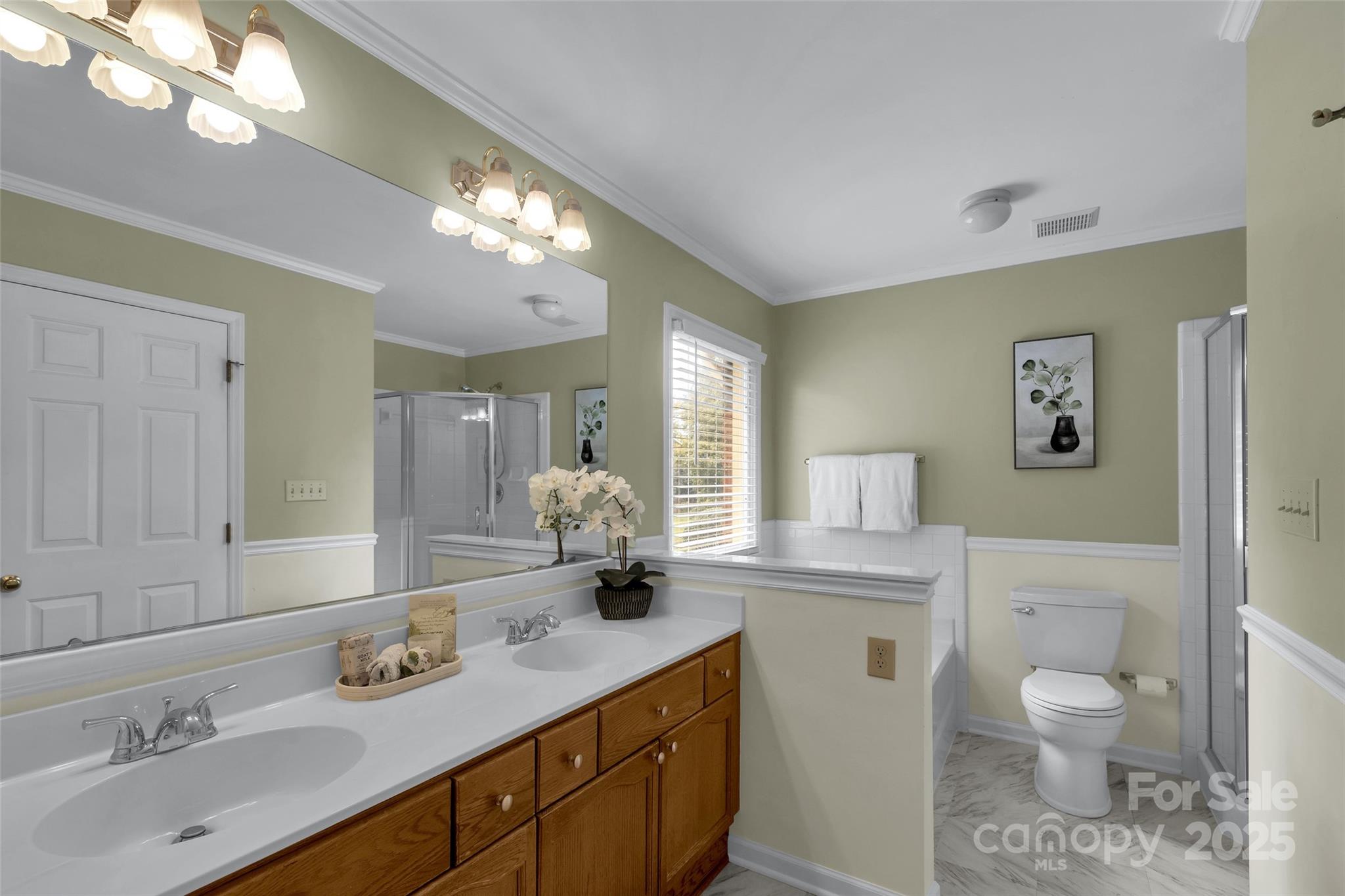 1401 Matthews Plantation Drive — Matthews